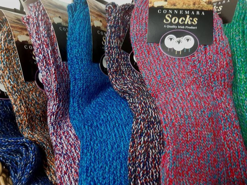 Irische Wollsocken Anthrazitrotmeliert M